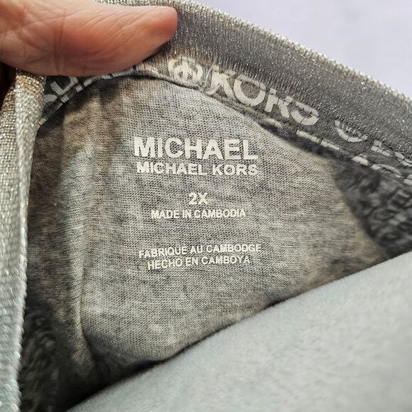 MICHAEL Michael Kors Gray Peace and Love Logo Tee Size 2X - Picture 6 of 8